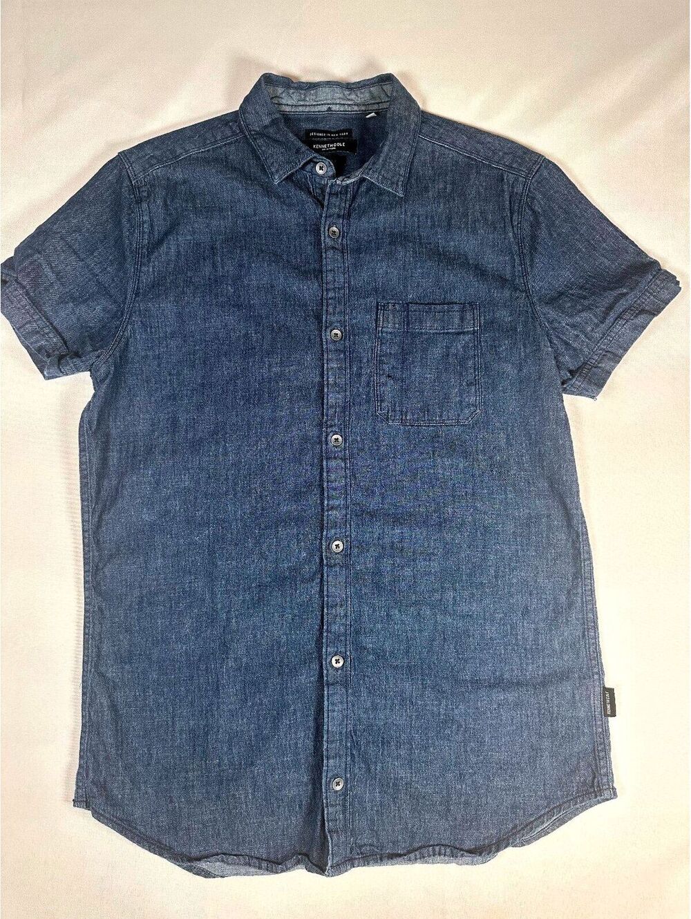 Kenneth Cole New York Mens Denim Short Sleeve Metal Buttons Medium Slim Fit